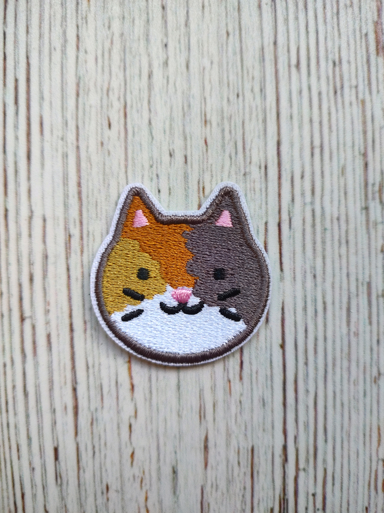 Parche Carita de Gato 9