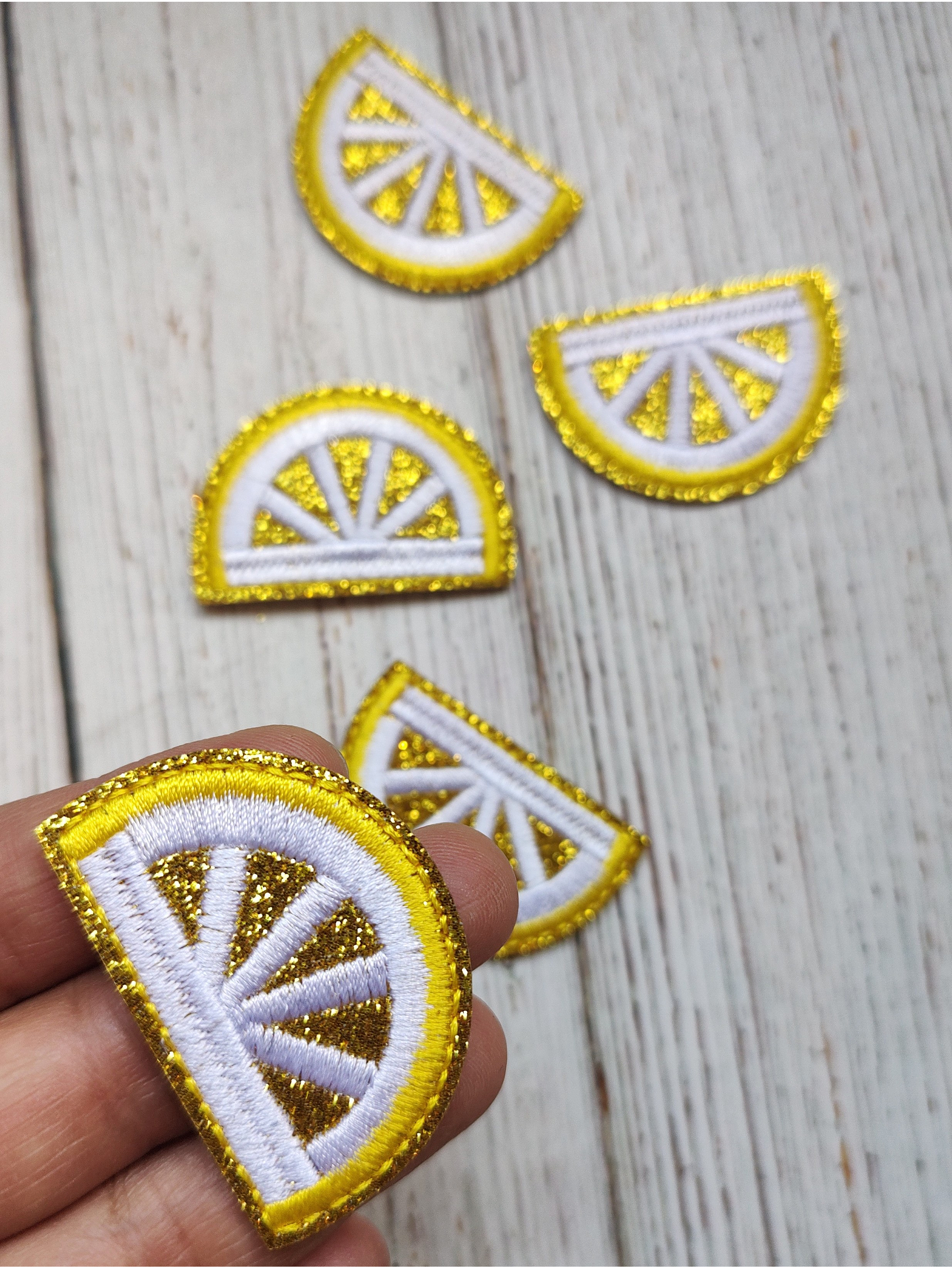 Parche Limón brillos 1
