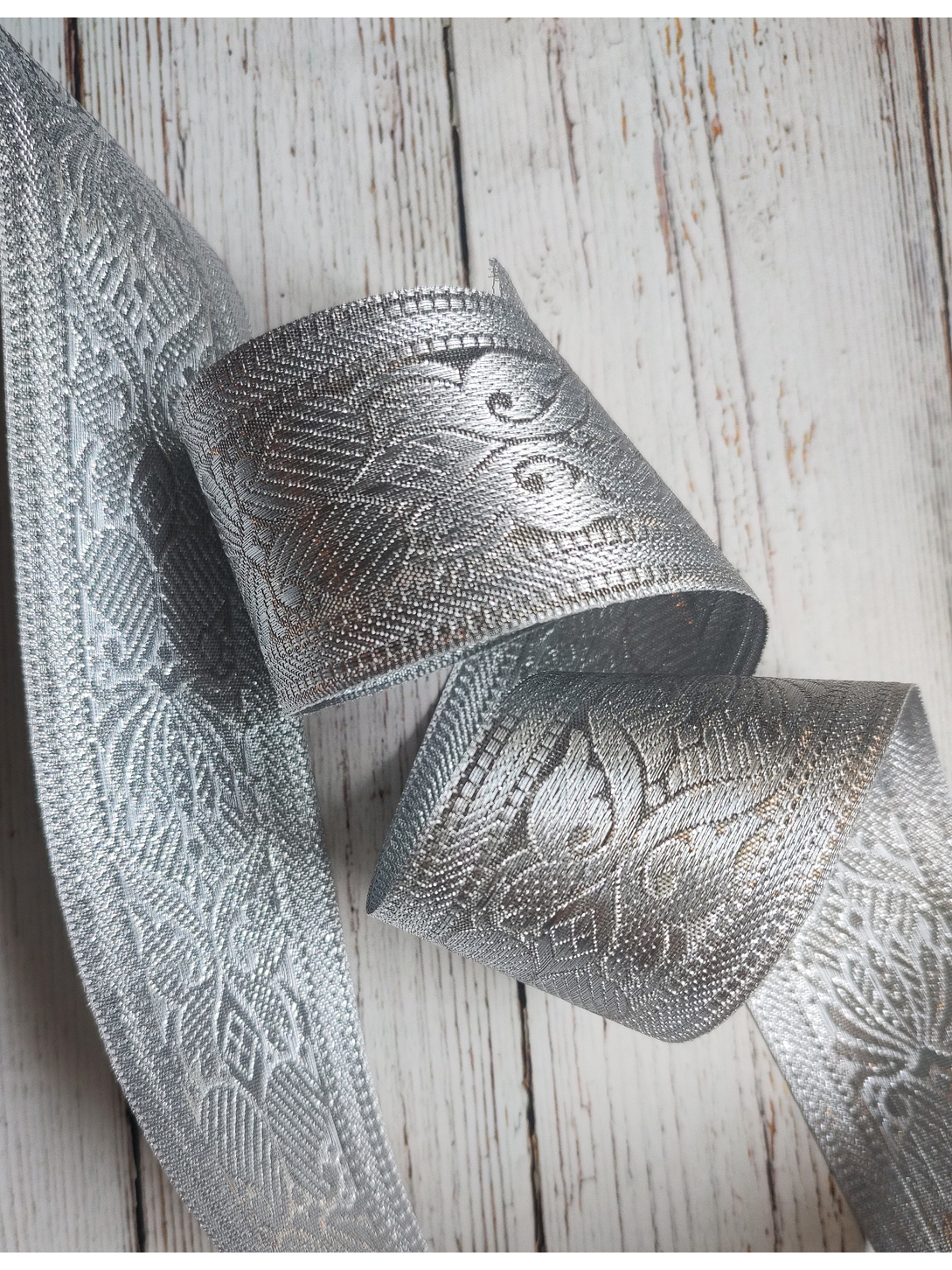 Cinta Jacquard Plateada por metro 1