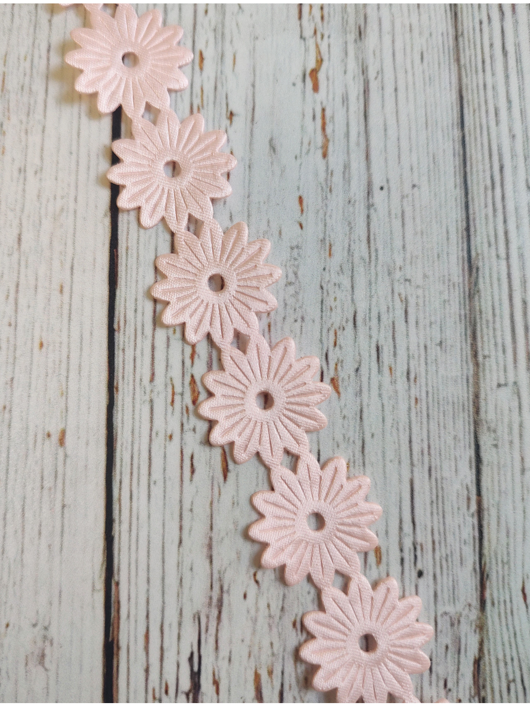 Cinta flores troqueladas 3mts 22