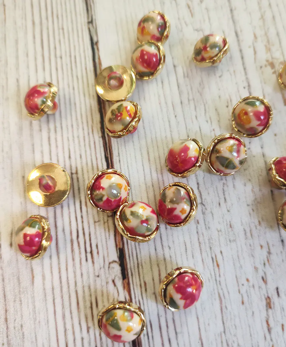 Set 6 Botones Poinsettia 2