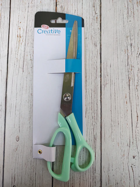 Tijeras Tela Menta 25cms