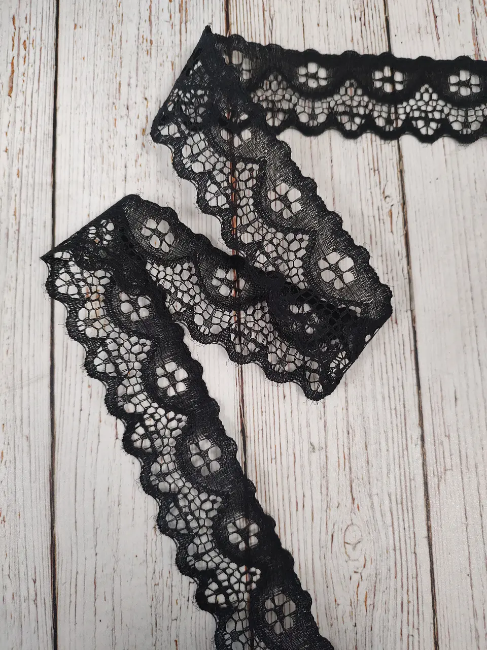 Encaje Negro 40mm 1