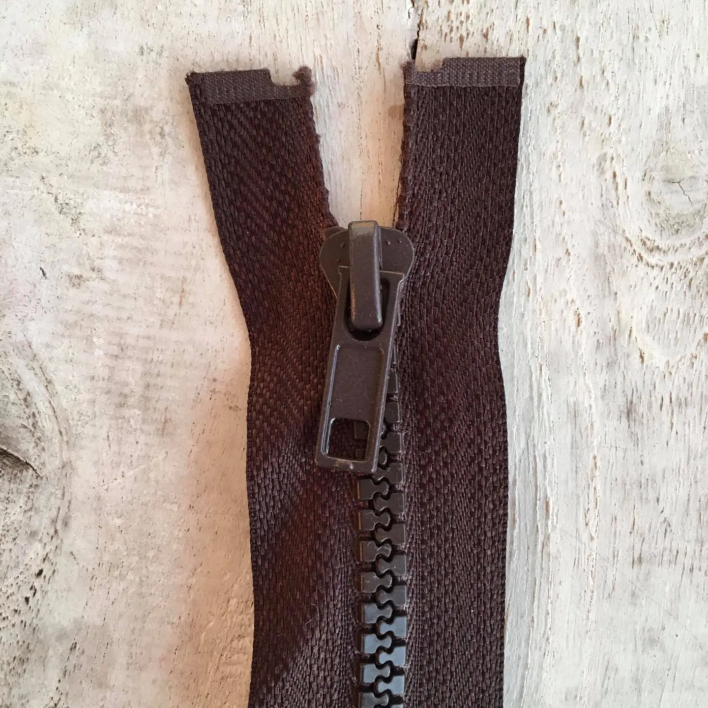 Cierre Diente de Perro 65cm 3