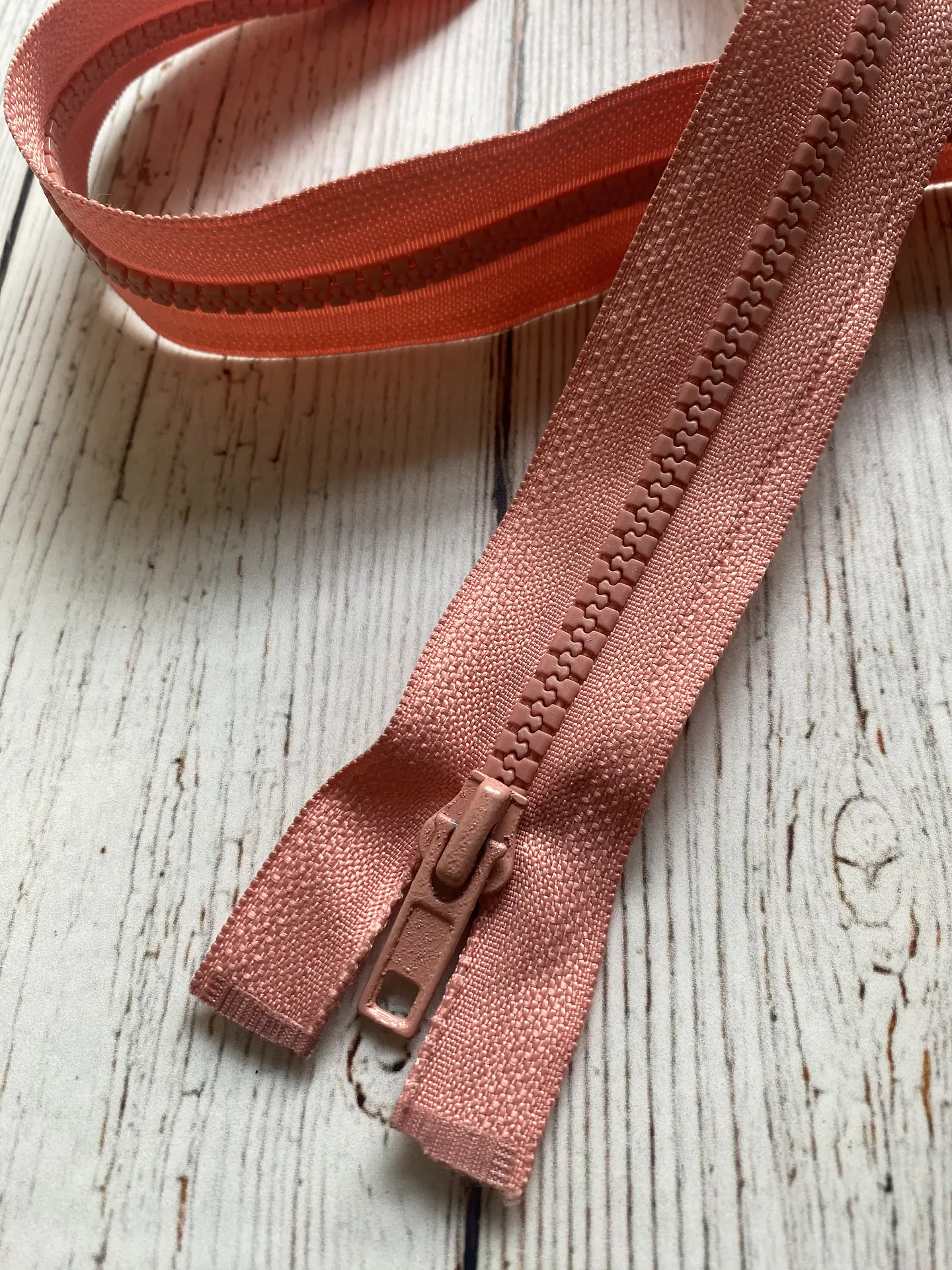 Cierre Diente de Perro 65cm 22