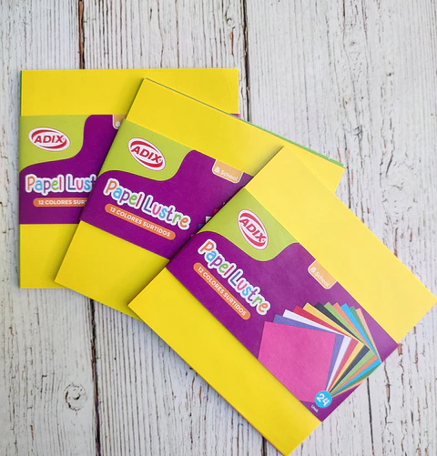 3 Papel lustre 10*10cms