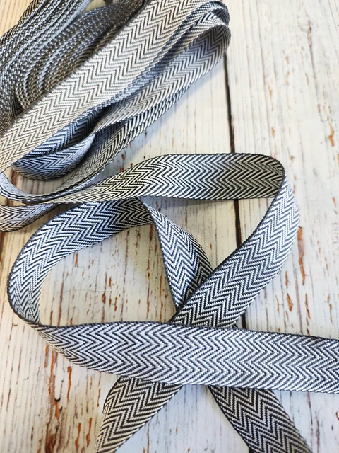 Cinta Espiga Chevron B/N 5mts