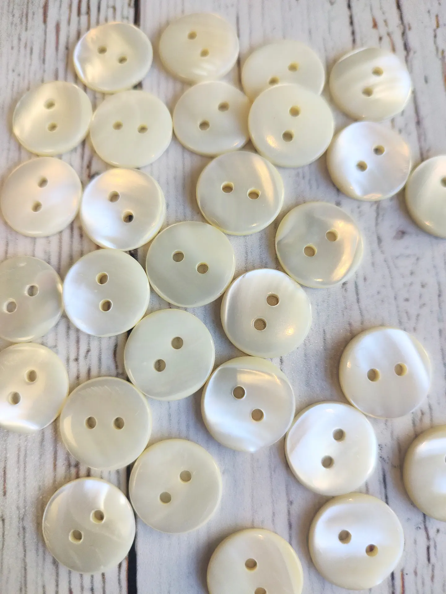 Set 6 Botones de nácar 16mm 1