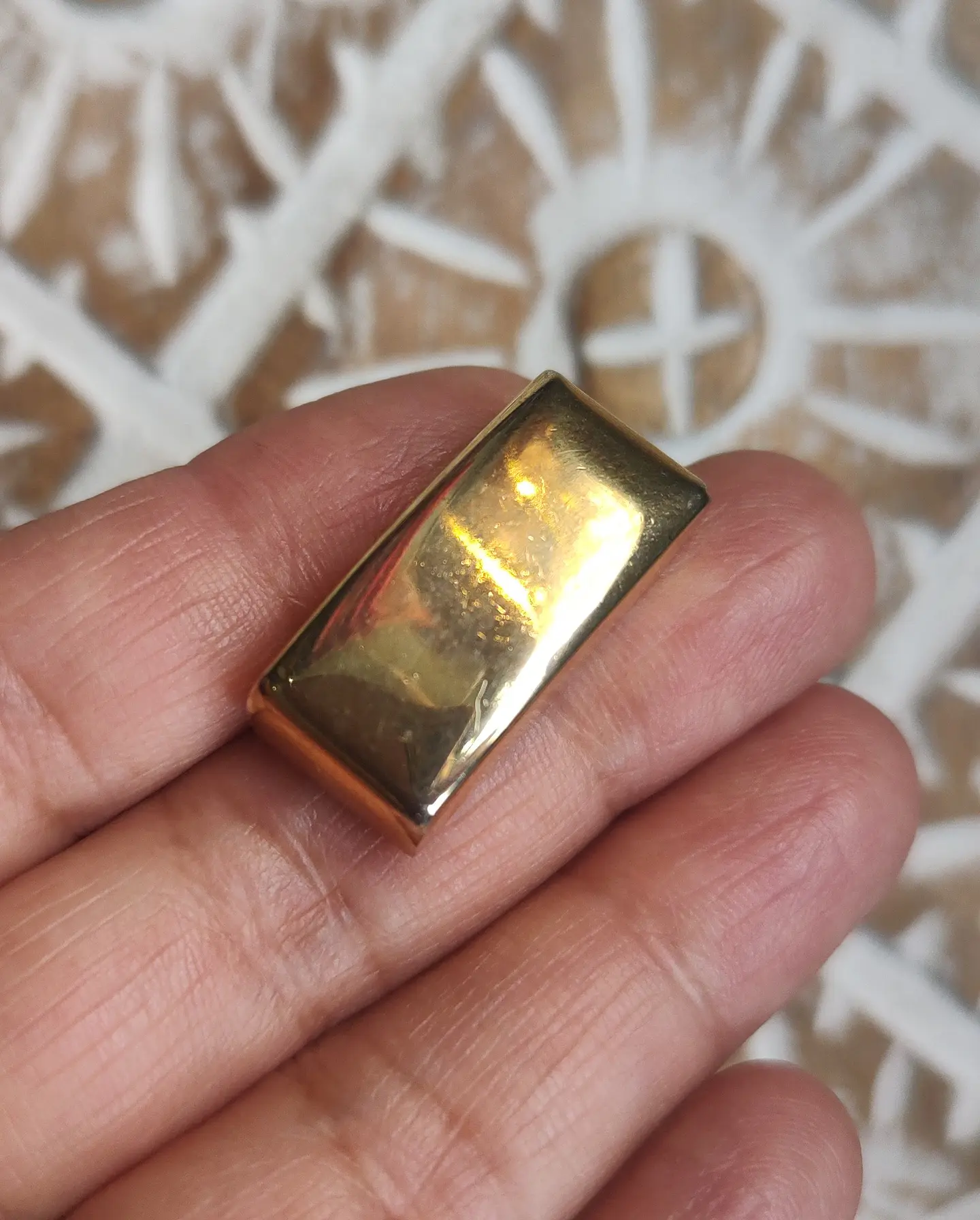 Botón Bronce Rectangular 25mm 2