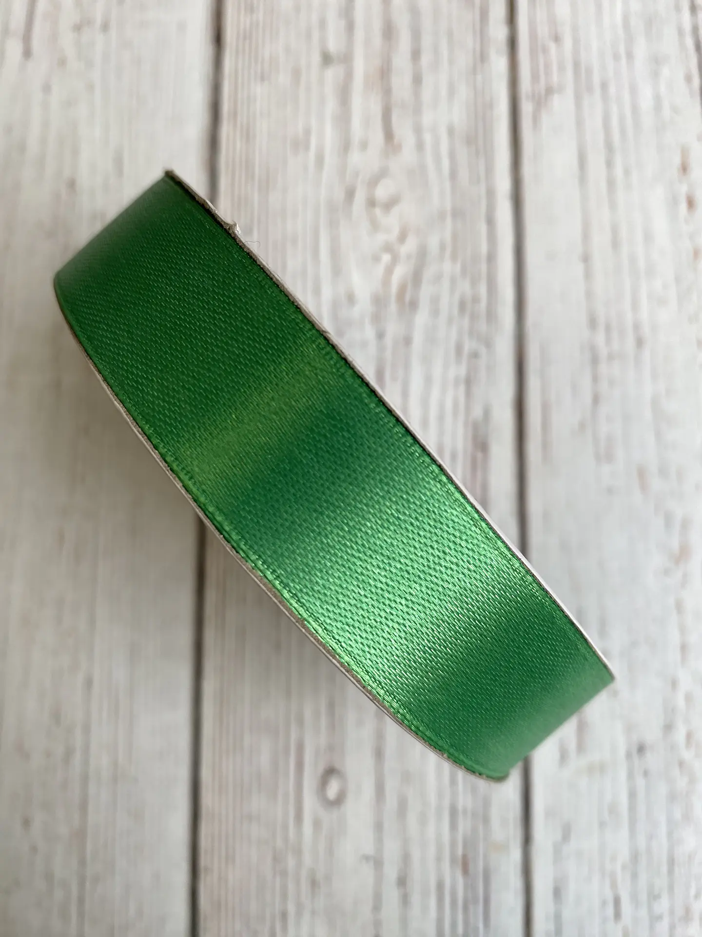 Rollo cinta satín 18mm 50mts 16