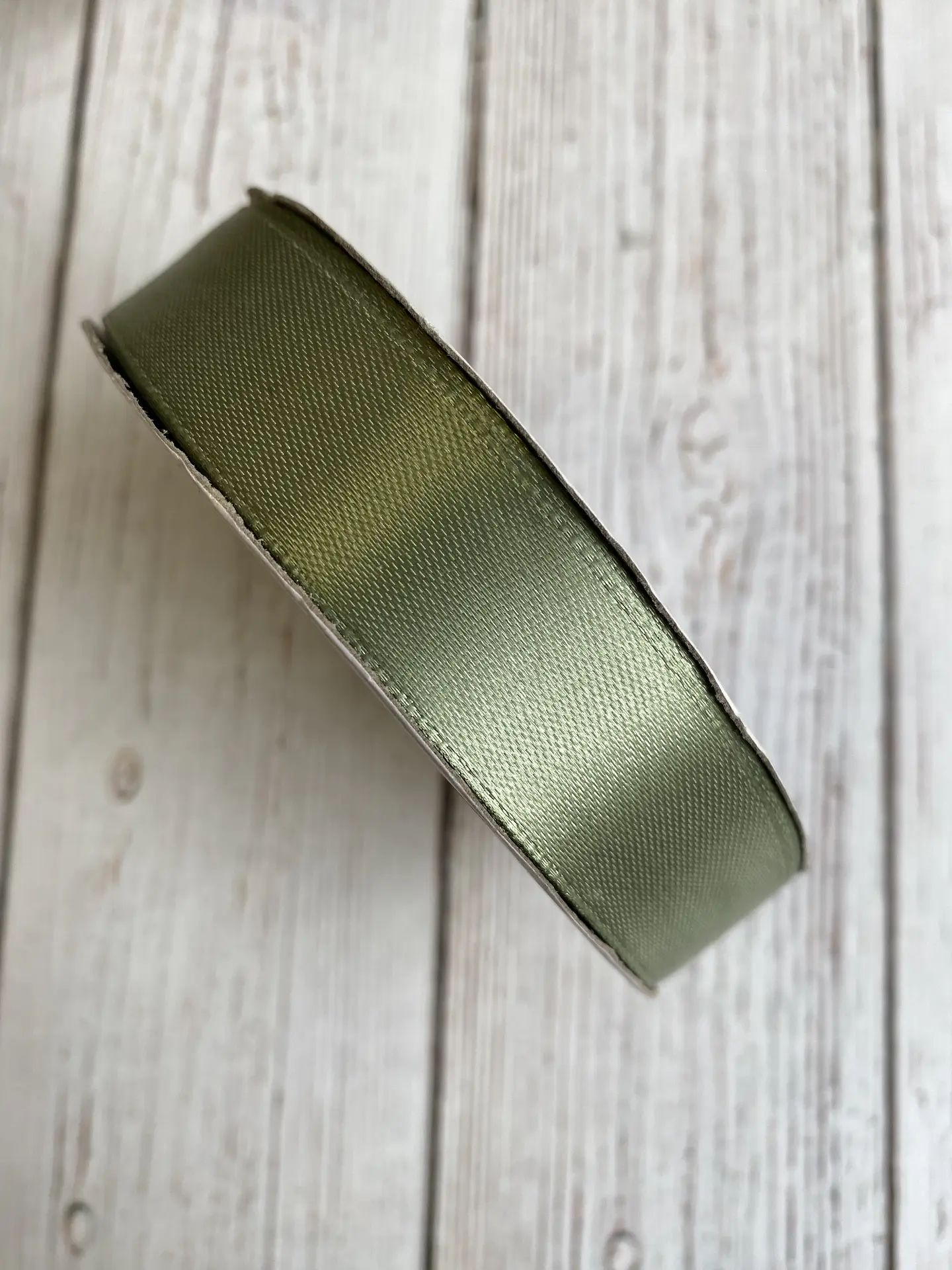 Rollo cinta satín 18mm 50mts 18