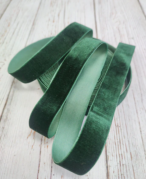 Cinta Terciopelo Verde 20mm
