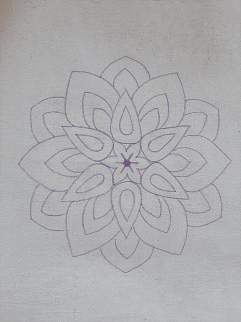 Dibujo borrable en tela mandala