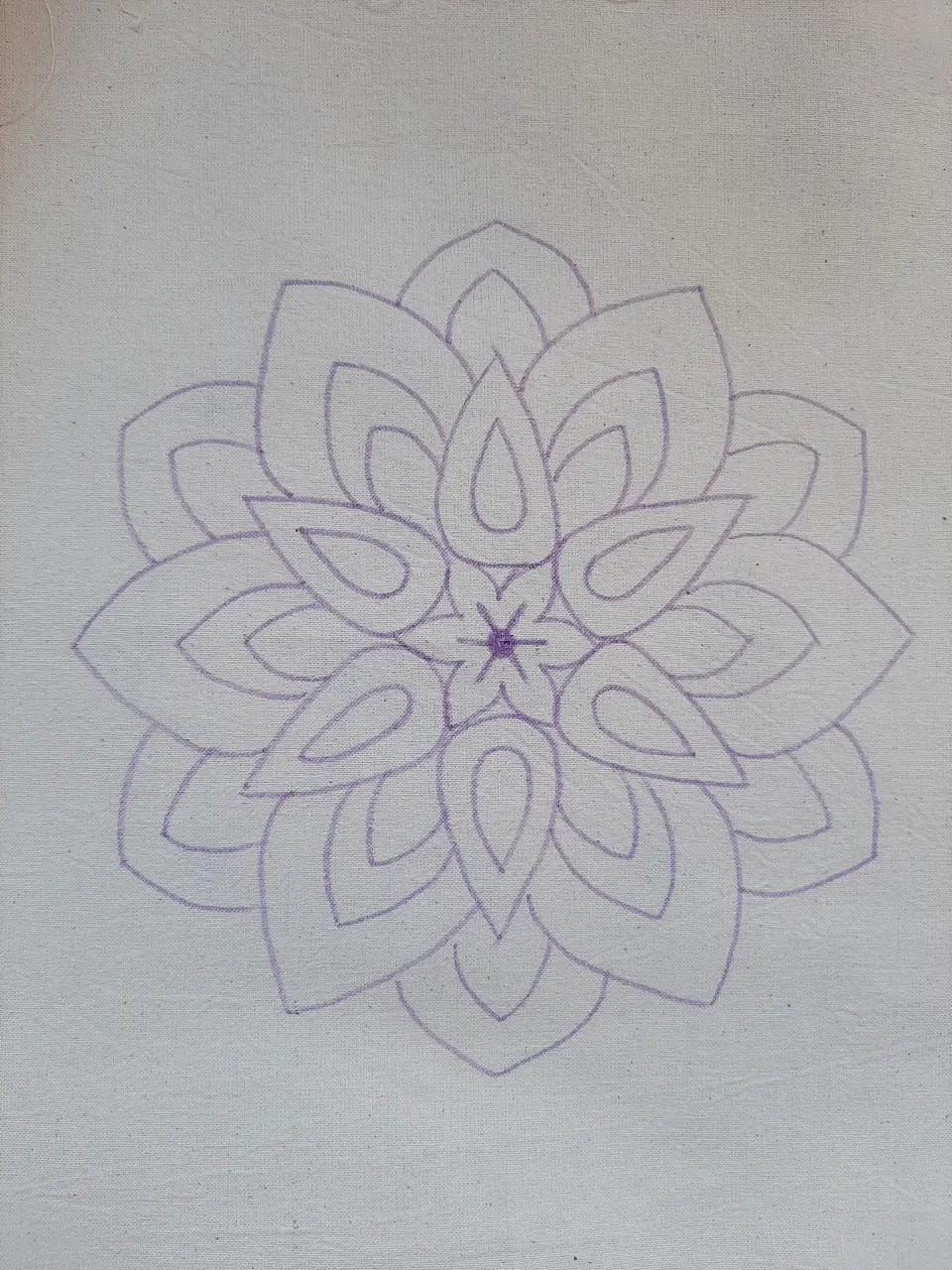 Dibujo borrable en tela mandala 1
