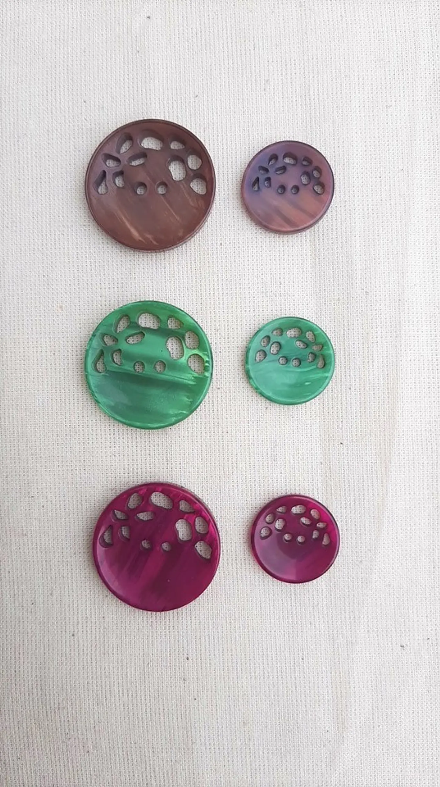 Set 6 Botones Verdes Nacarados 2