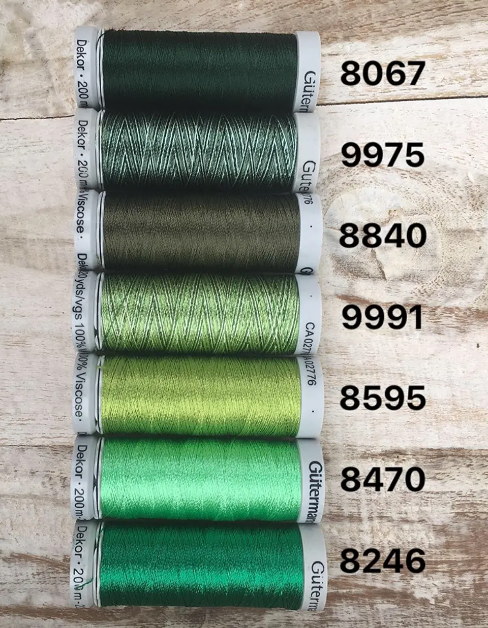 Hilo Dekor Viscose Gütermann 10