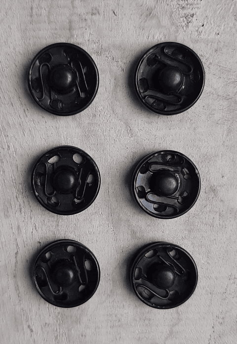 Set 6 broches a presión negro