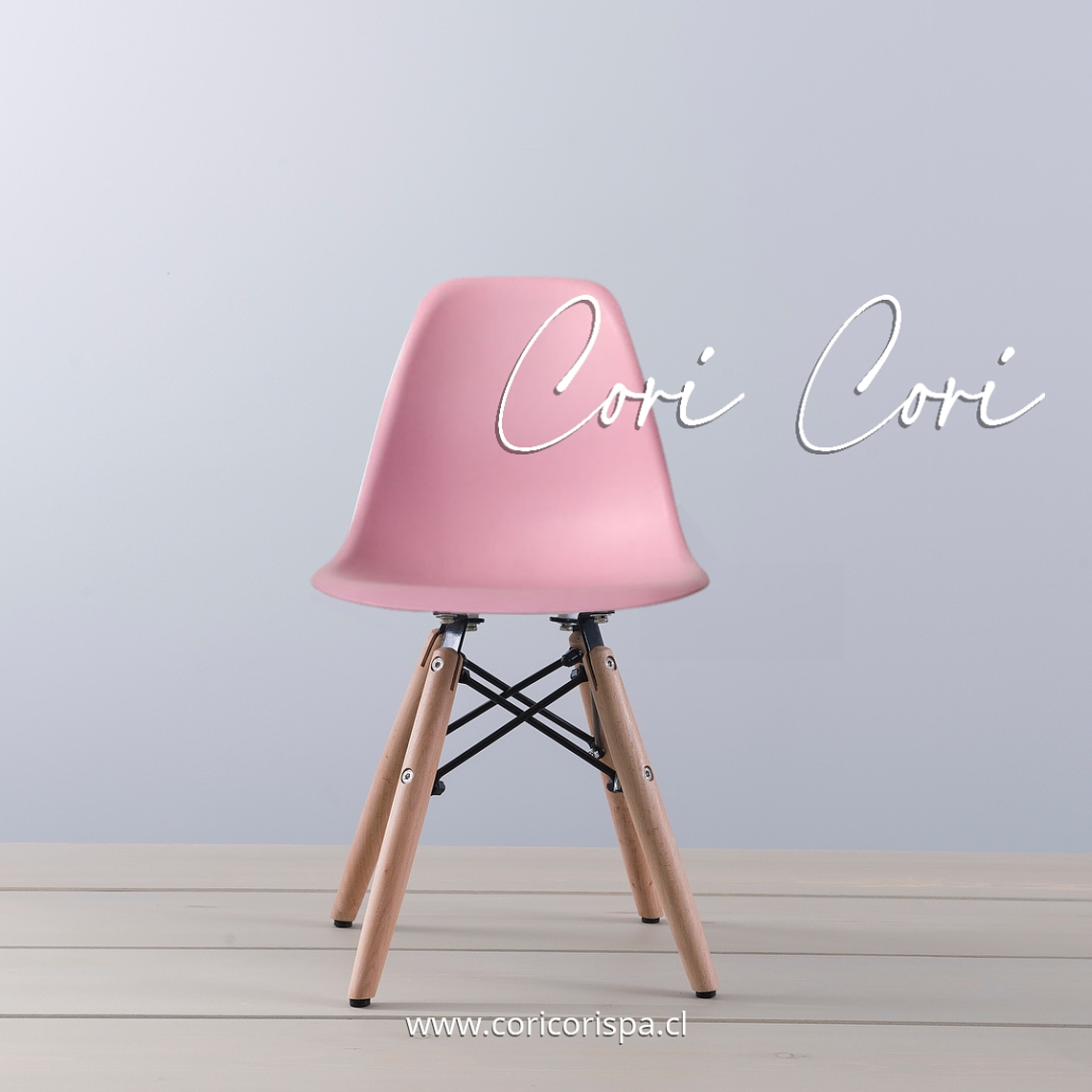 Silla Eames kids 6