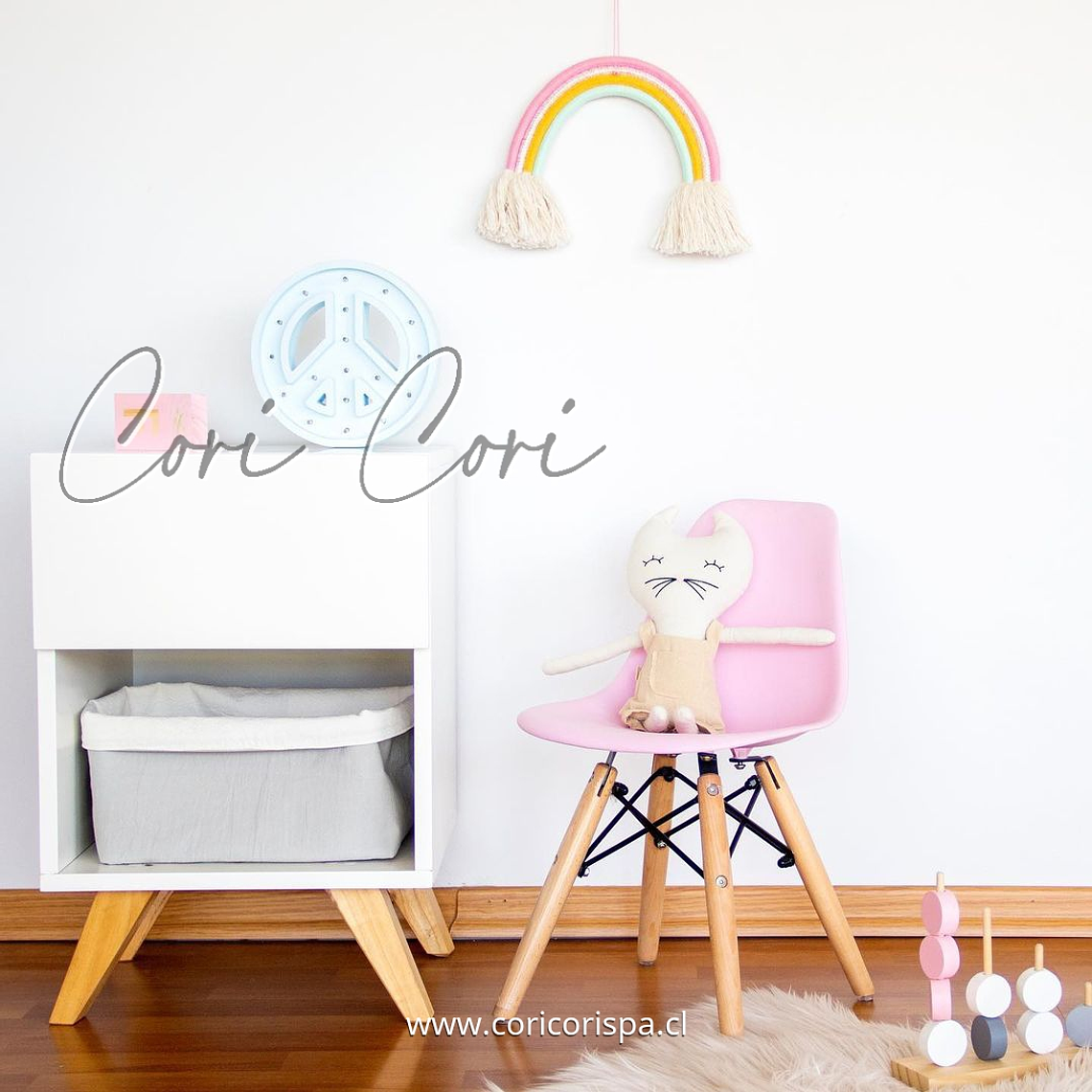 Silla Eames kids 5
