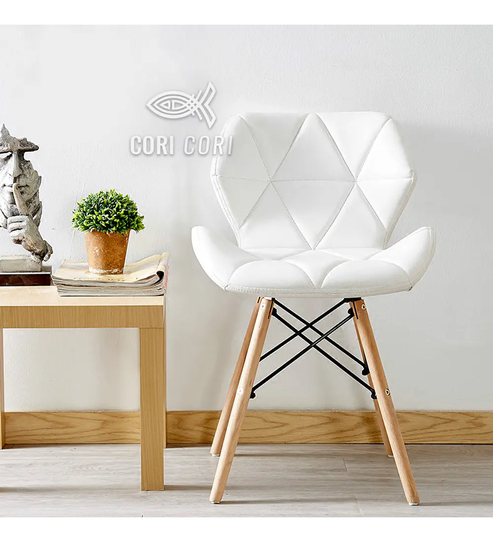 Comedor Mesa Blanca 130 x 80 + 4 Mariposa Eames Ecocuero