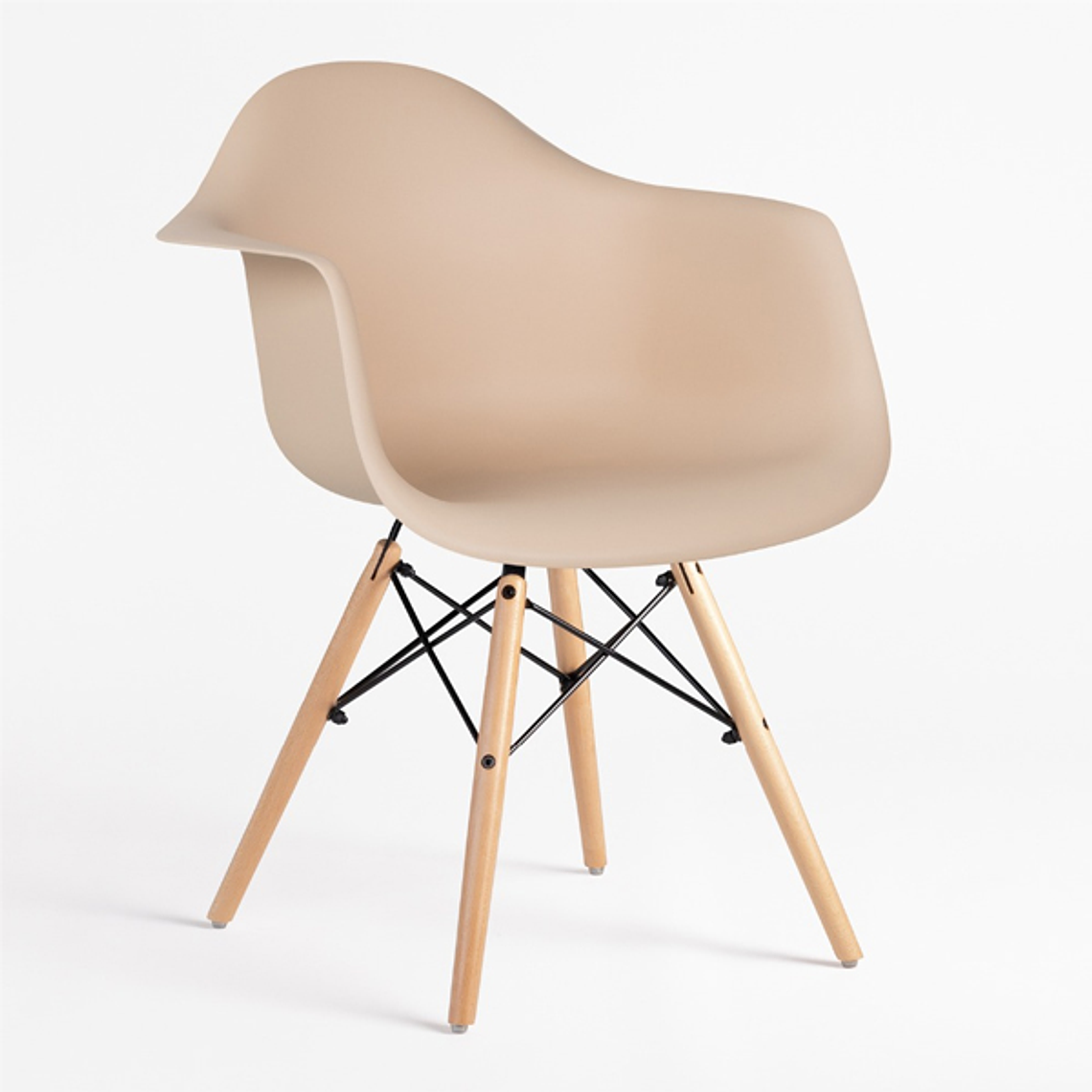 Butaca Eames 7