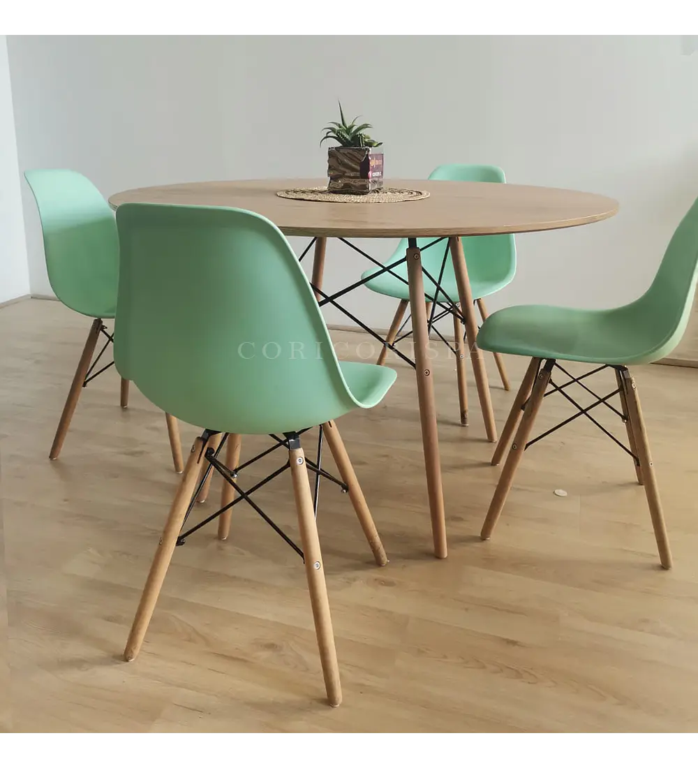 Comedor Mesa Wood 120cm + 4 Sillas Eames