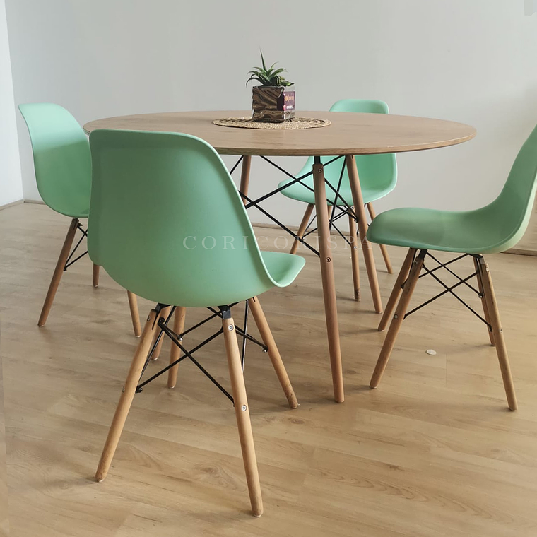 Comedor Mesa Wood 120cm + 4 Sillas Eames 3
