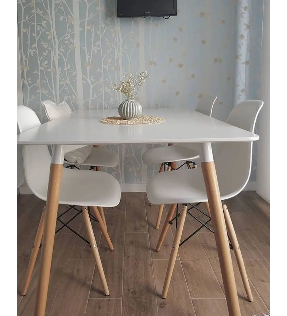 Comedor Mesa Rectangular Melamina 120 x 80 +  4 Sillas Eames