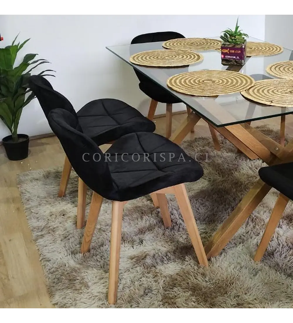 Comedor Medlock 130 x 80cm + 4 Sillas Mariposa Velvet 