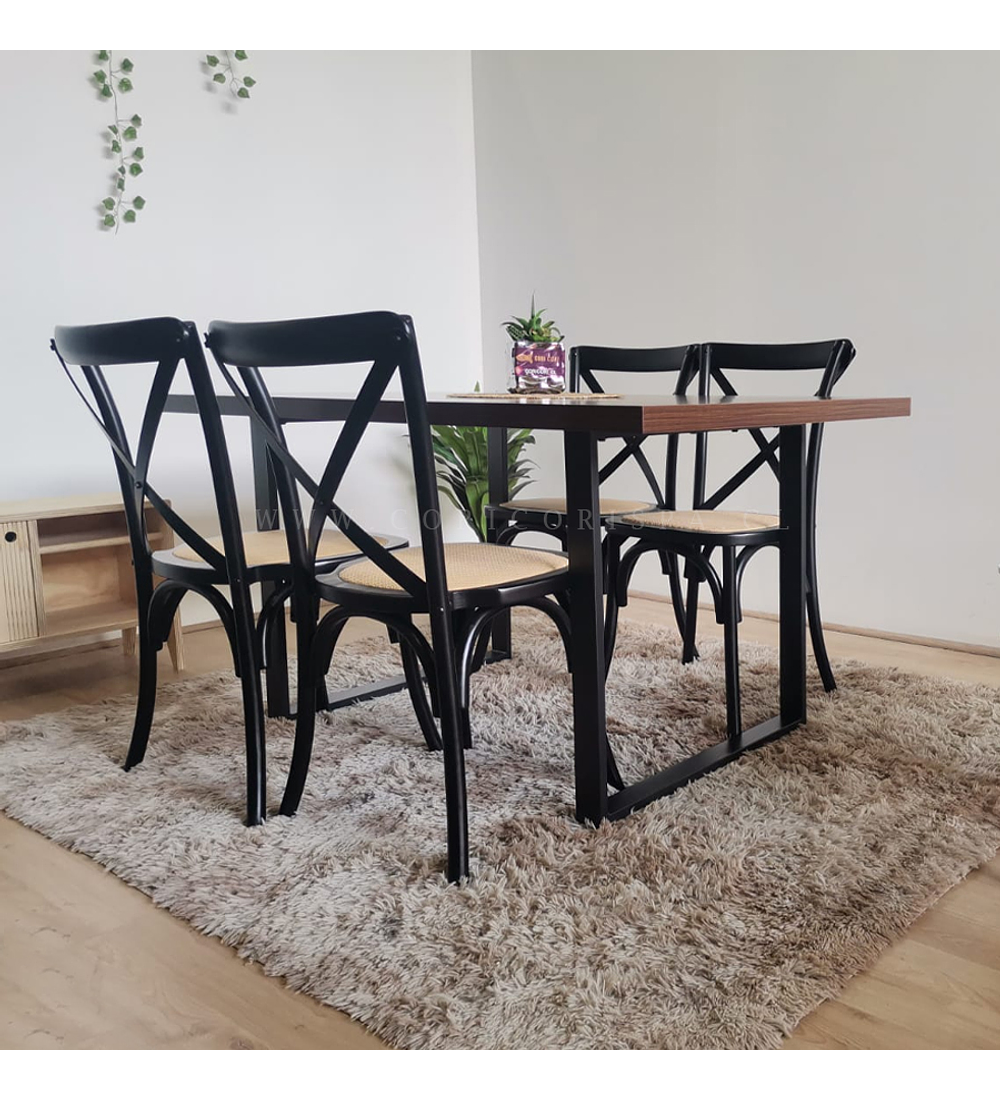 Comedor Industrial 140x90 + 4 Sillas Crossback Madera