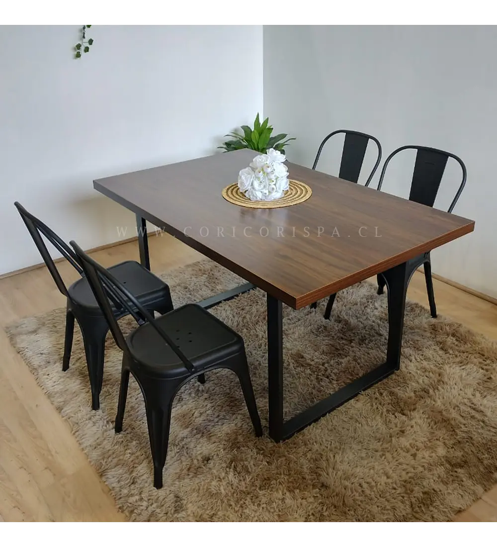 Comedor Industrial 140x90 + 4 Sillas Tolix