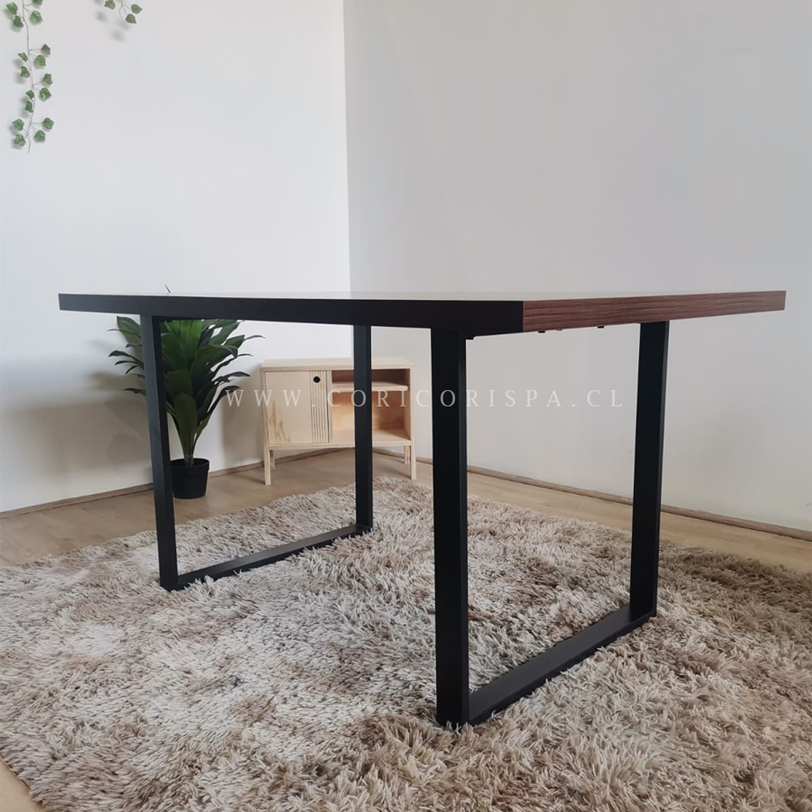 Comedor Industrial 140x90 + 4 Sillas Tolix Asiento de Madera 6