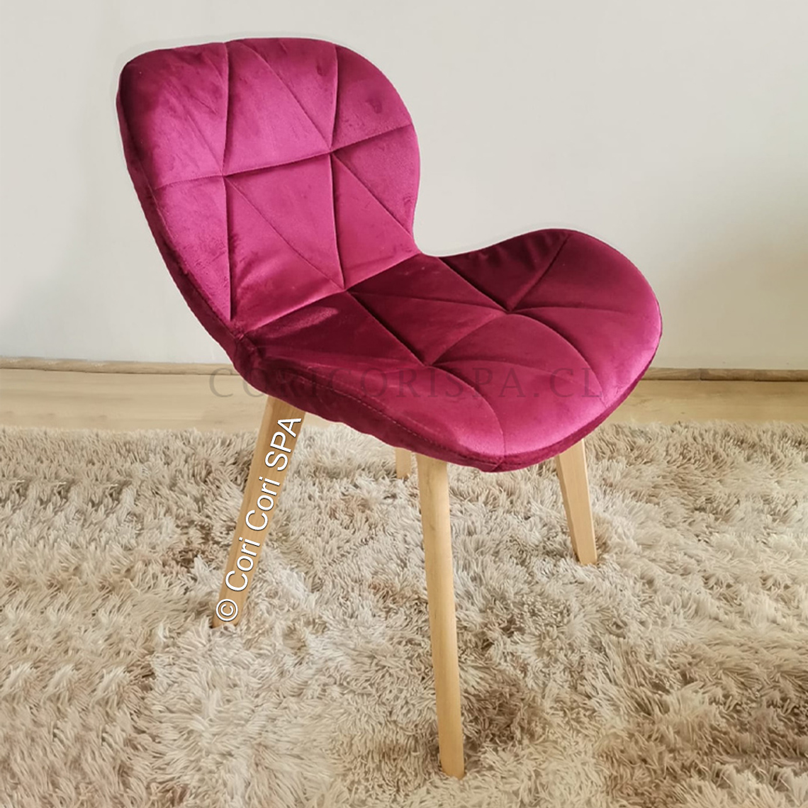 Comedor Mesa Tulip Gold 100cm + 4 Sillas Mariposa Velvet  4