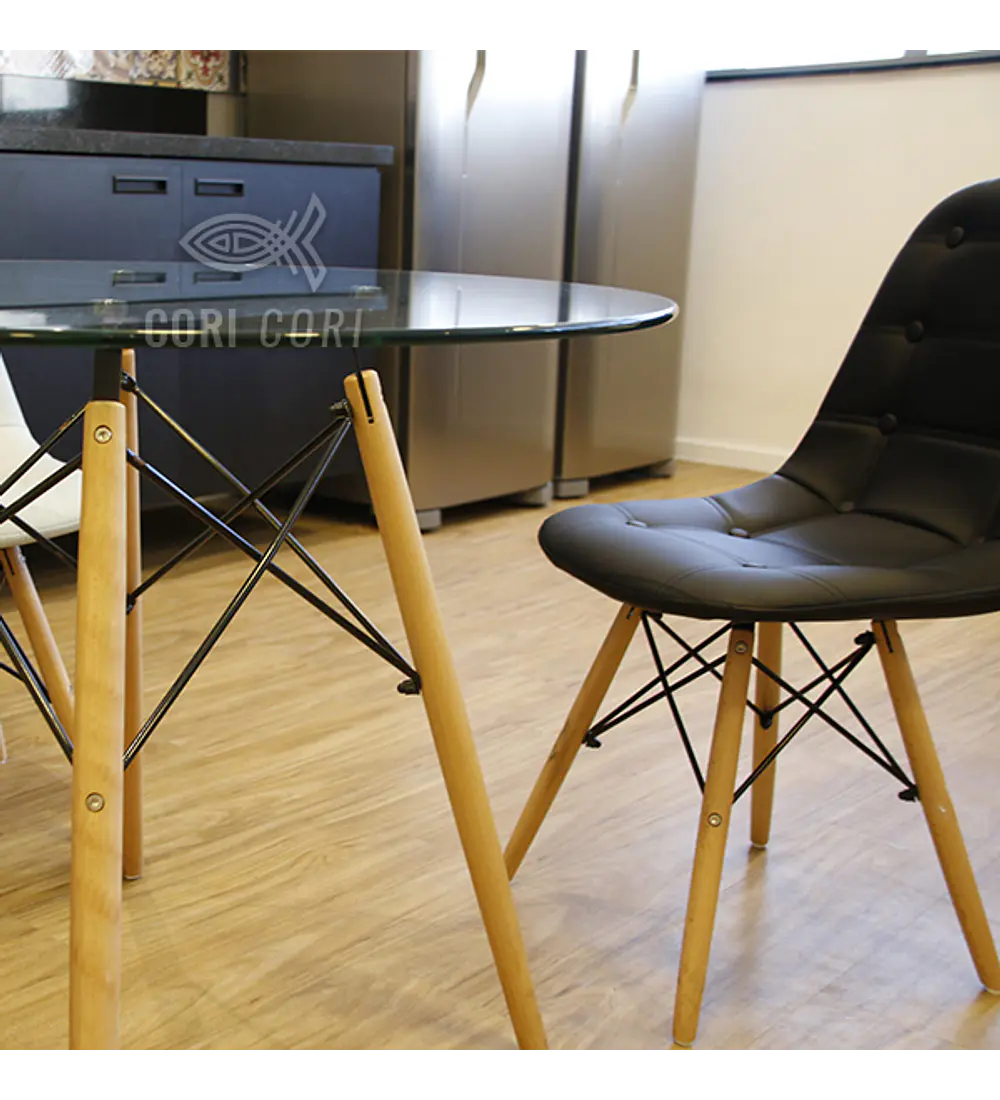 Comedor Eames Vidrio 80cms + 4 Sillas Capitonne Eames Ecocuero