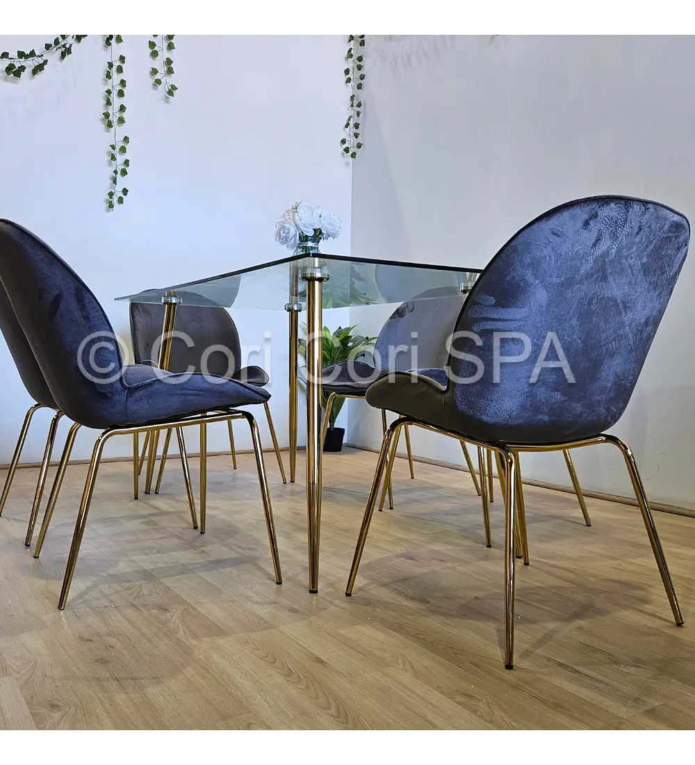 Comedor Rubi Gold 160x80cms + 4 Sillas Beetle