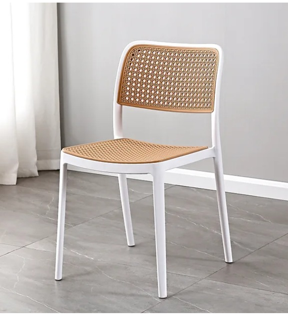 Comedor Medlock 140x90cm +  4 Sillas Delta