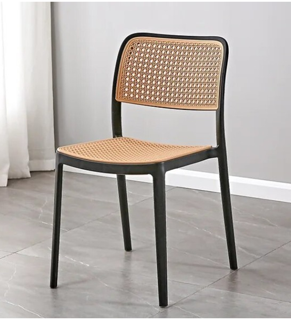 Comedor Medlock 140x90cm +  4 Sillas Delta