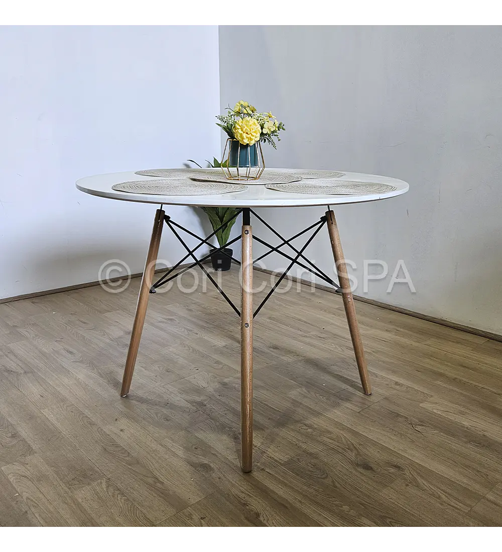 Comedor Mesa Eames Blanca 100cms + 4 Sillas Beetle 