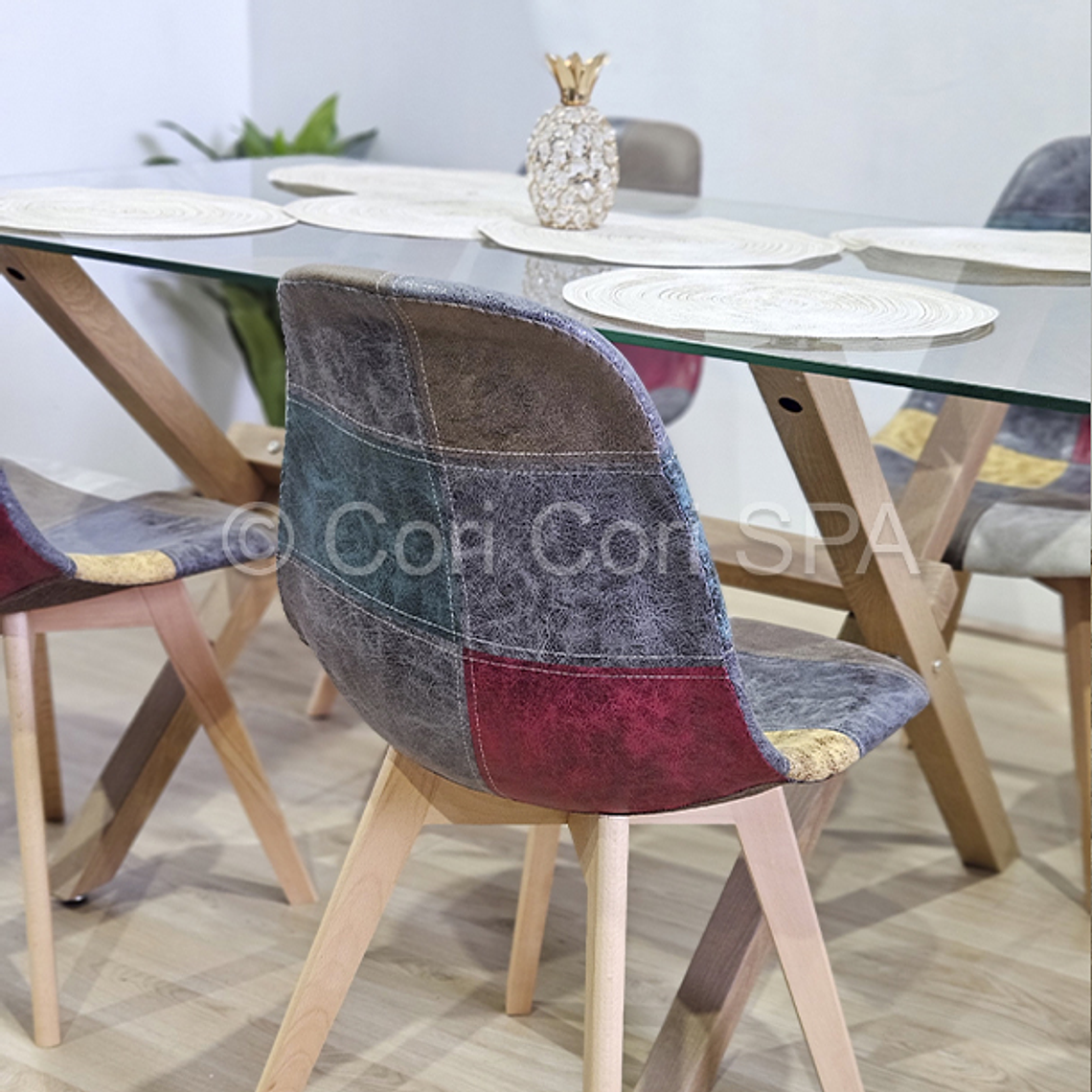 Comedor Mesa Medlock 140x90cms + 4 Sillas Patchwork DaVinci 4