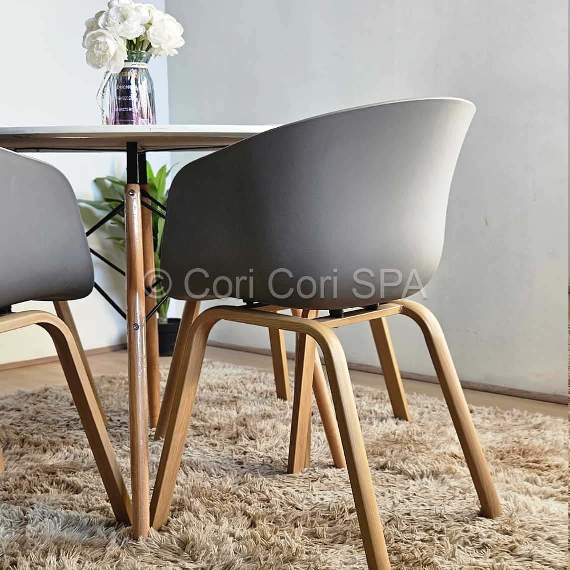 Comedor Mesa Eames Melamina 100cms + 4 Sillas Cup 5
