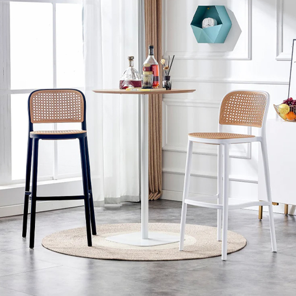 Taburete Delta (65cm) 1