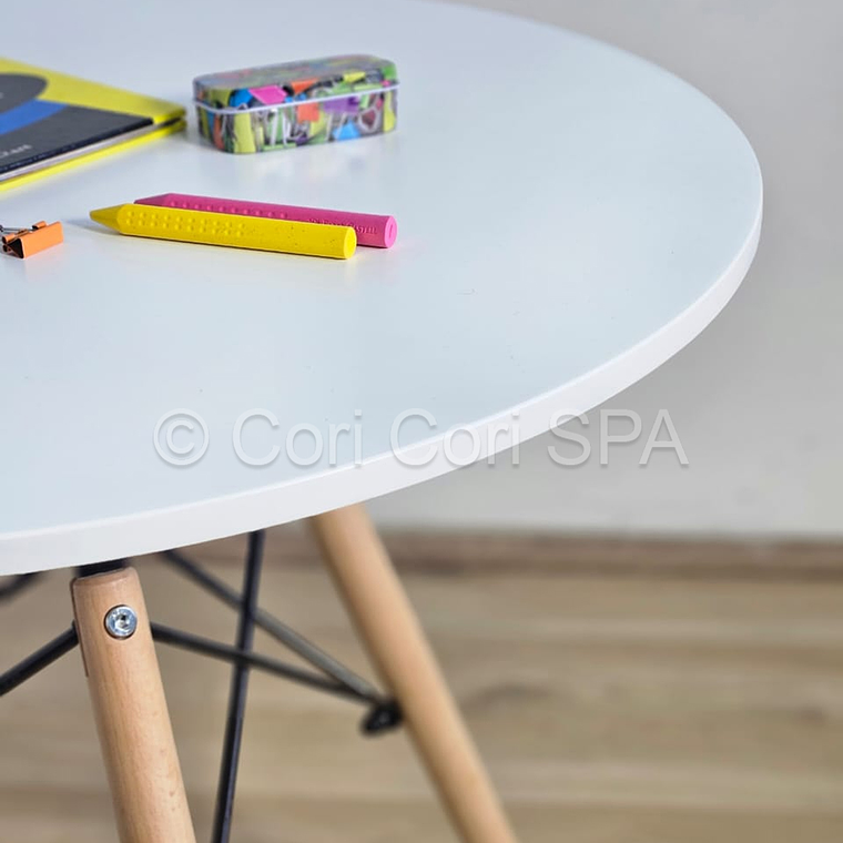 Mesa Eames Kids + 2 Sillas Danubio Kids 5