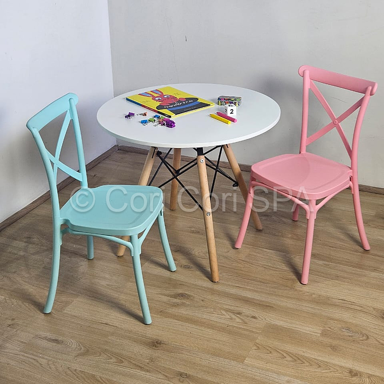 Mesa Eames Kids + 2 Sillas Danubio Kids 1