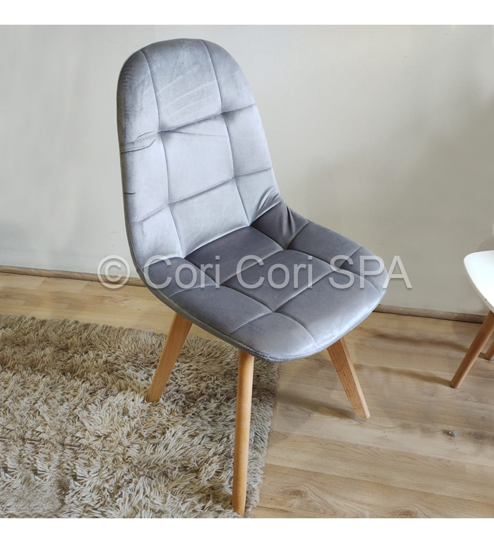 Comedor Medlock 140 x 90cm + 6  Sillas Capitonne Velvet 