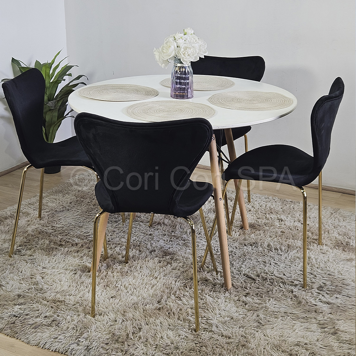 Comedor Mesa Eames Blanca 80cms + 4 Sillas Corazón 4