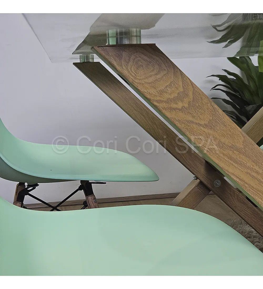 Comedor Medlock 130 x 80cm + 4 Sillas Eames 