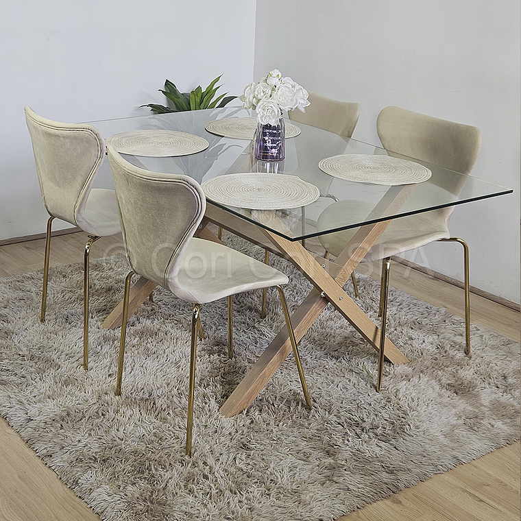 Comedor Medlock 130 x 80cm + 4 Sillas Corazón 4