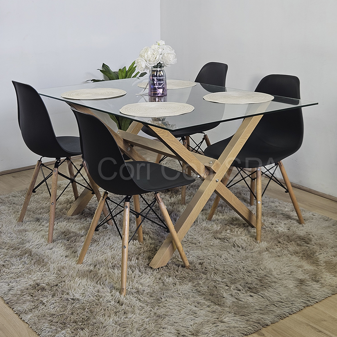 Comedor Medlock 130x80cm + 6 Sillas Eames 4
