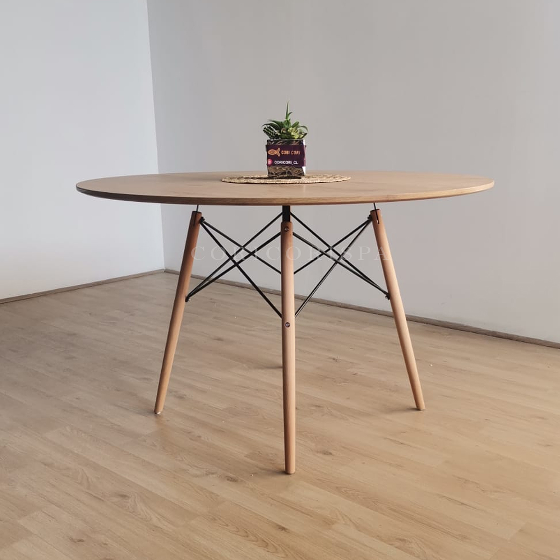 Comedor Mesa Wood 120cm + 6 Sillas Mariposa Velvet 6