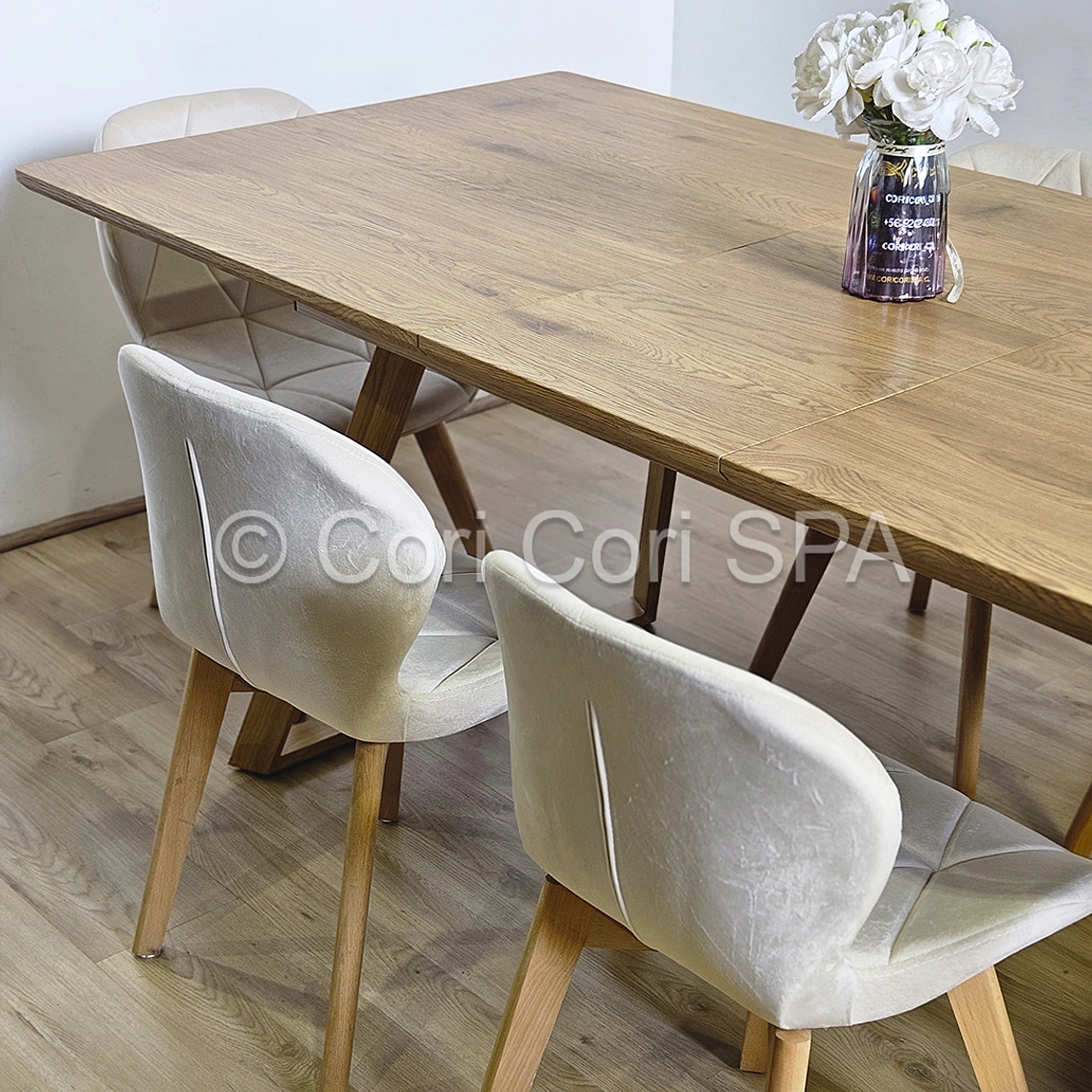 Comedor Mesa Expandible Rectangular + 4 Sillas Mariposas Velvet  8